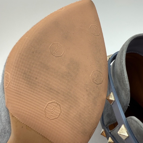 VALENTINO POWDER BLUE ROCKSTUD BOOTIES SIZE 41 VIBRAM SOLES - Picture 7 of 8